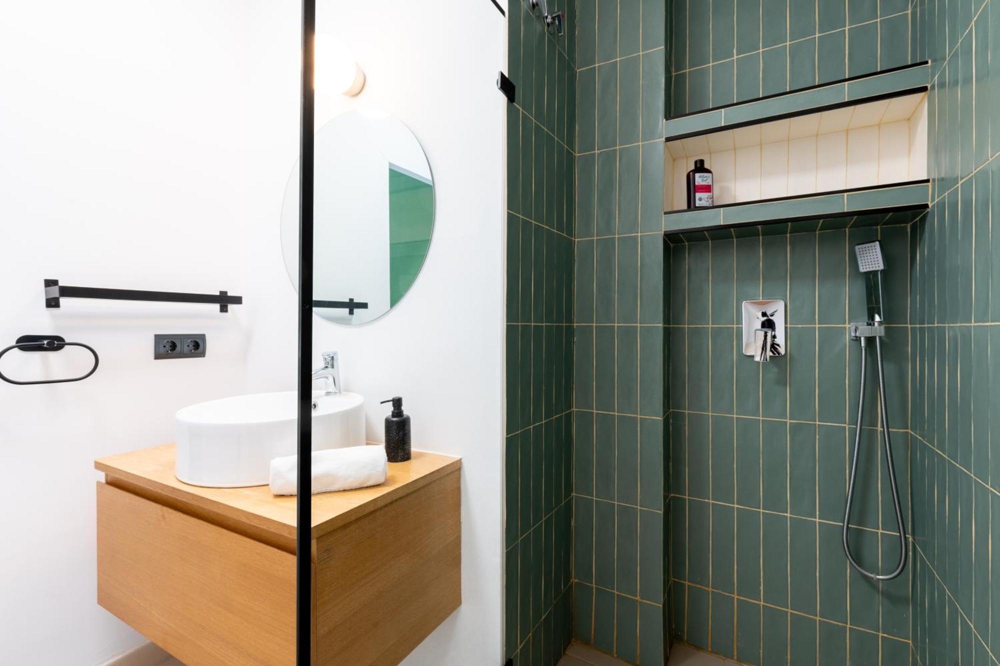 Lope De Vega By Thegoodtourist Apartment เซบีญา ภายนอก รูปภาพ